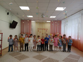 Конкурс чтецов "Игрушки" в группе "Любознайки". Конкурс чтецов "Игрушки" в группе "Любознайки".